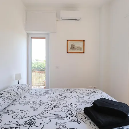 Apartment Portuense Rome